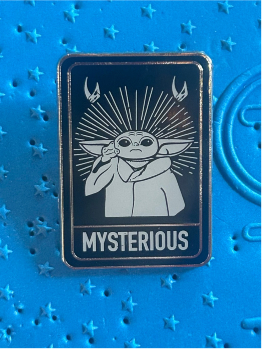 Star Wars Grogu Baby Yoda “mysterious” pin